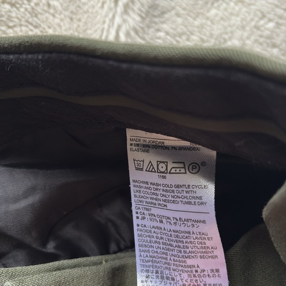 Banana Republic Olive Green Chino Pants | Classic Straight Leg Cotton Trousers - Picture 6 of 7